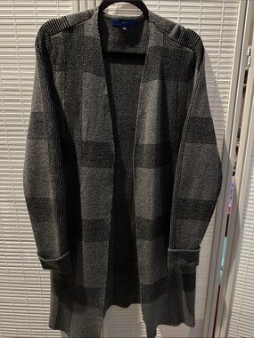 Apt. 9 Black and Gray Plaid Open-Front Cardigan